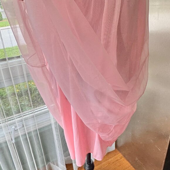 Vintage 1960s nightgown, pink sheer negligee, trapeze swing, short peignoir - Picture 8 of 9